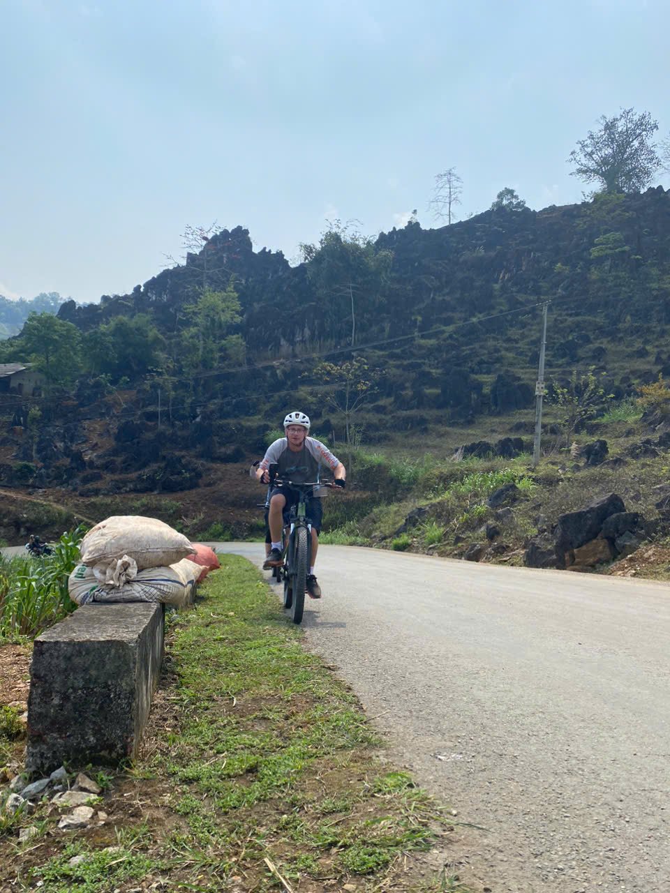 8-Day Northeast Vietnam Bike Adventure